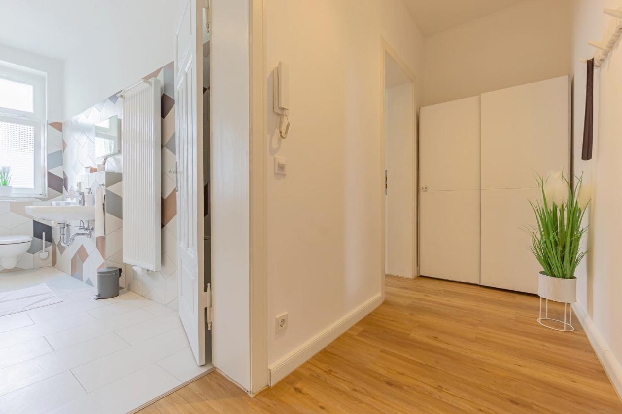 Modernes Apartment - Zentral, Ruhig, Wlan, Netflix, Kueche, Schreibtisch, Parkplatz, Waschtrockner Котбус Экстерьер фото